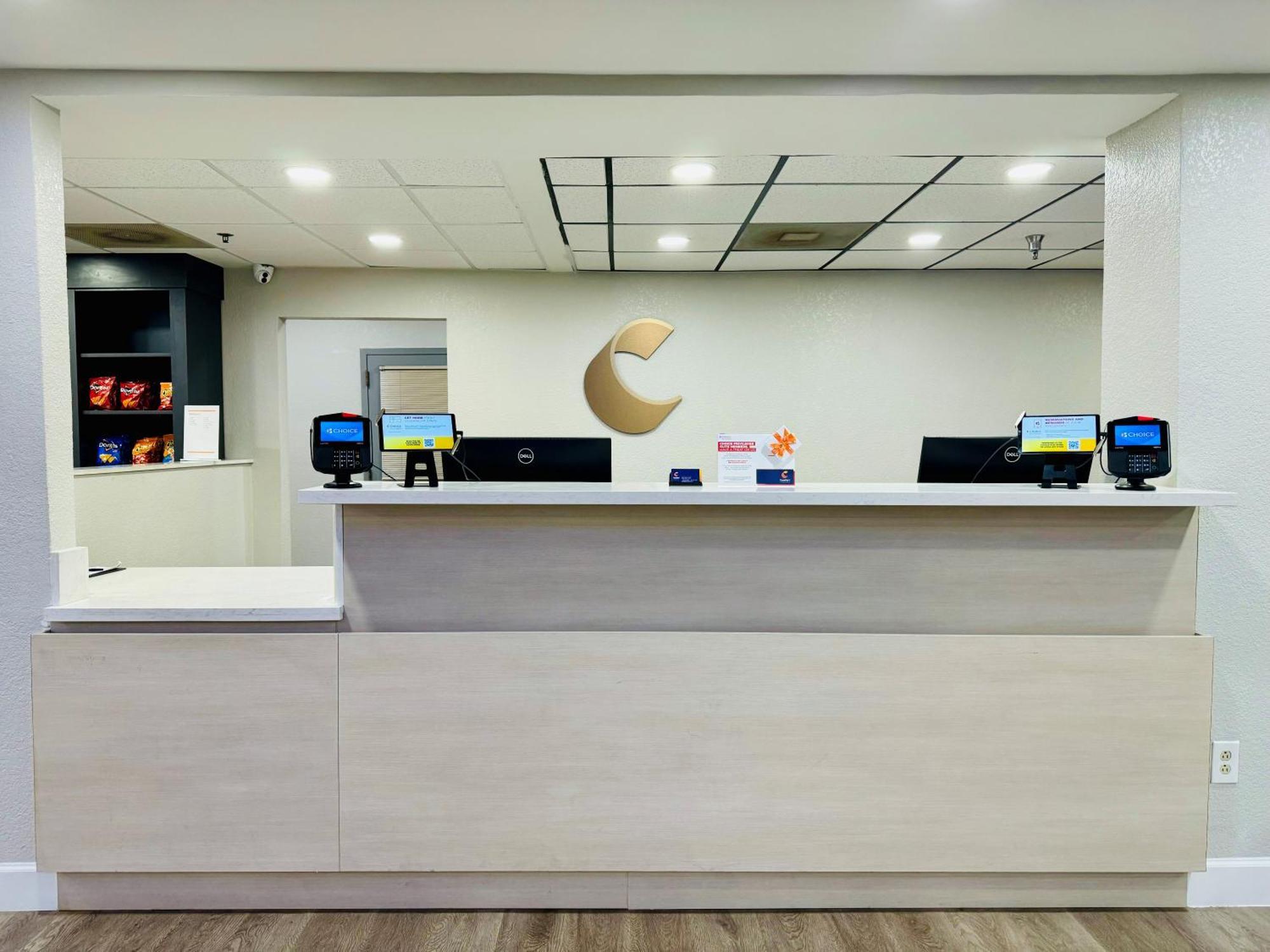 Comfort Inn & Suites Houston I-10 West Energy Corridor Exteriör bild