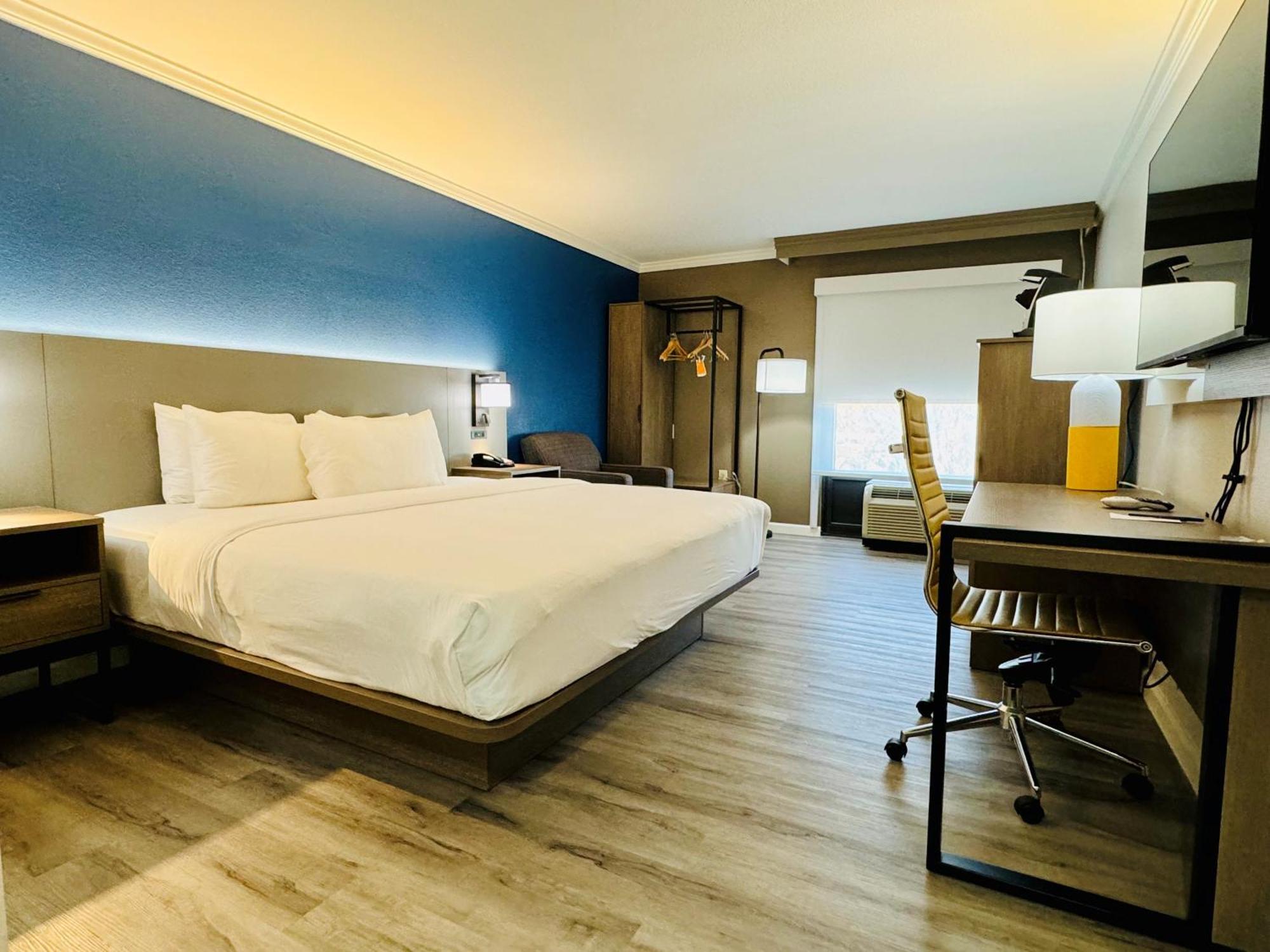 Comfort Inn & Suites Houston I-10 West Energy Corridor Exteriör bild