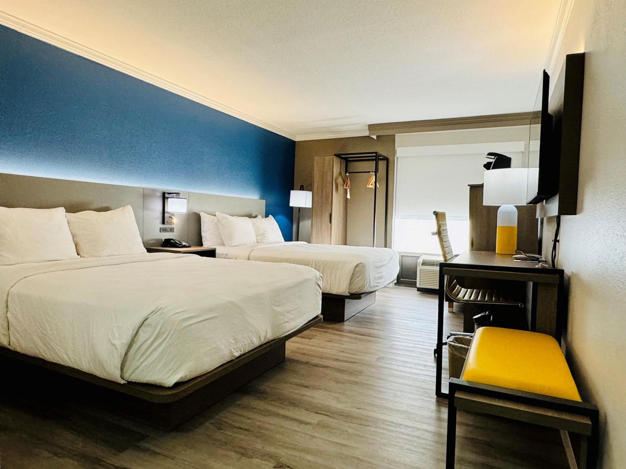 Comfort Inn & Suites Houston I-10 West Energy Corridor Exteriör bild